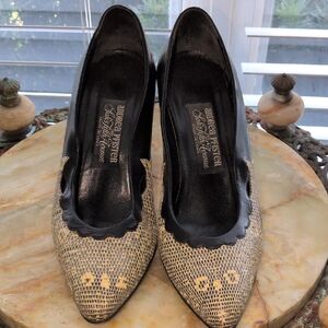 Vintage Andrea Pfister Black and Tan Patterned Heels 8.5
